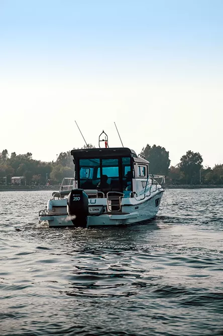 RAU Moana 770 Motorboote - Werft52 Bodensee